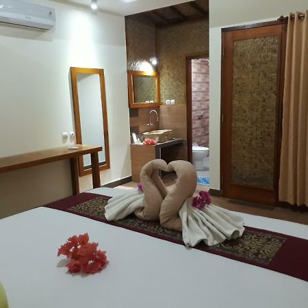 Balenta Bungalow Gili Trawangan Exterior photo