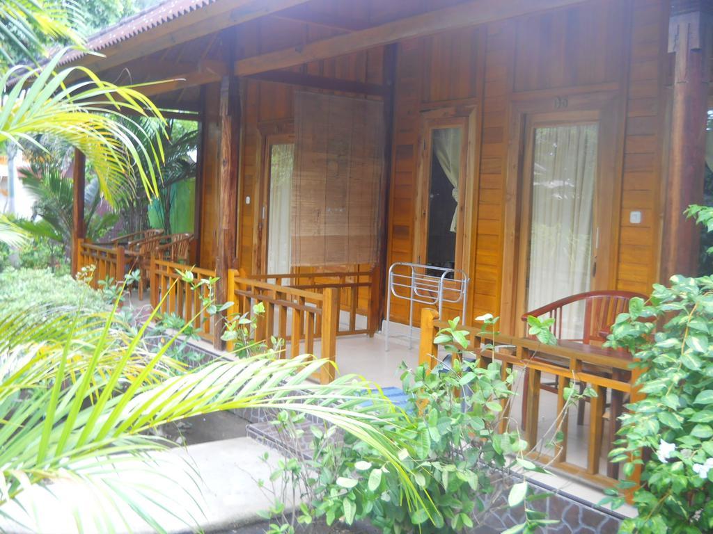 Balenta Bungalow Gili Trawangan Exterior photo